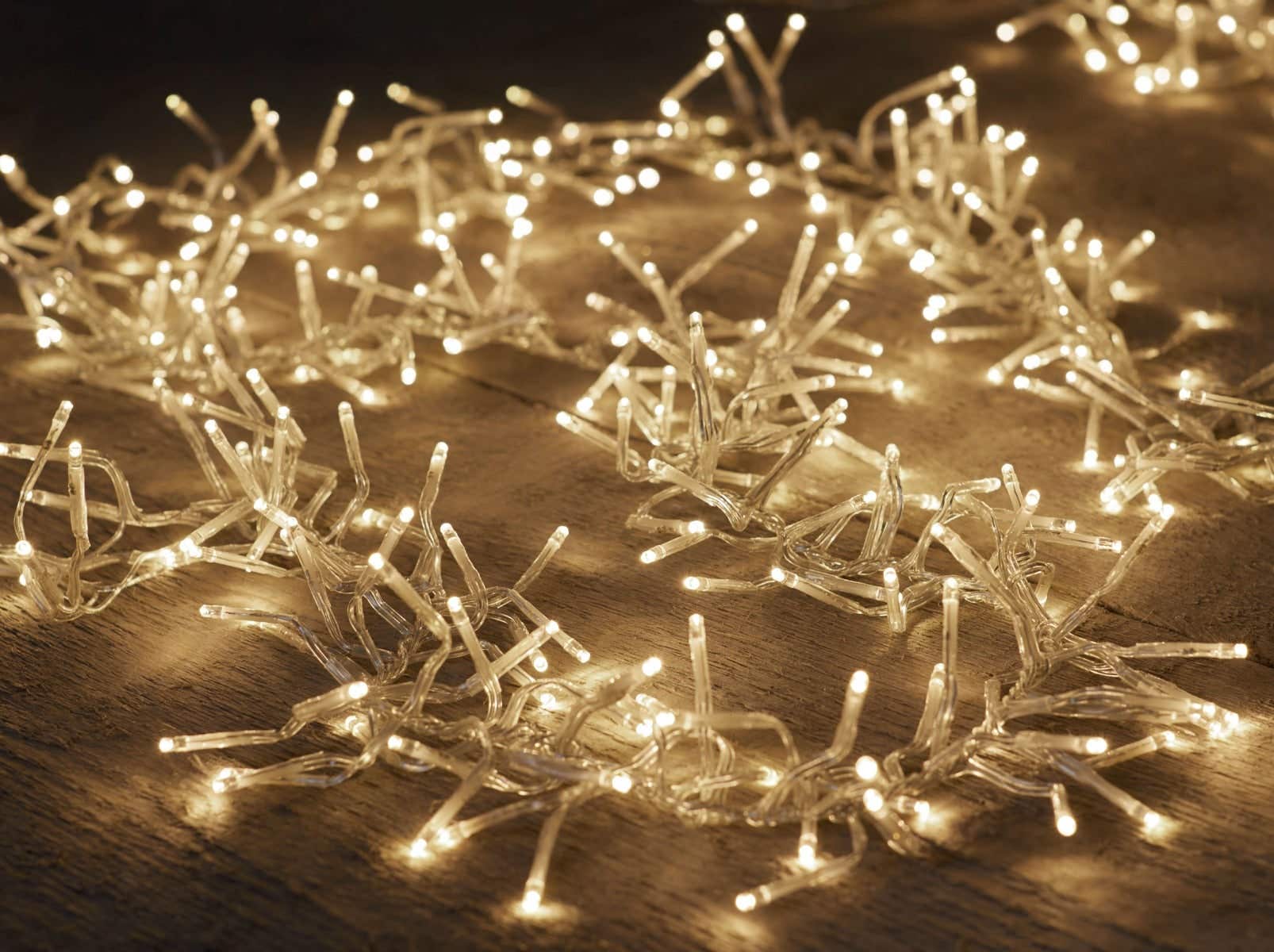 Clusterverlichting met 768 lampjes warm wit 4,5 m