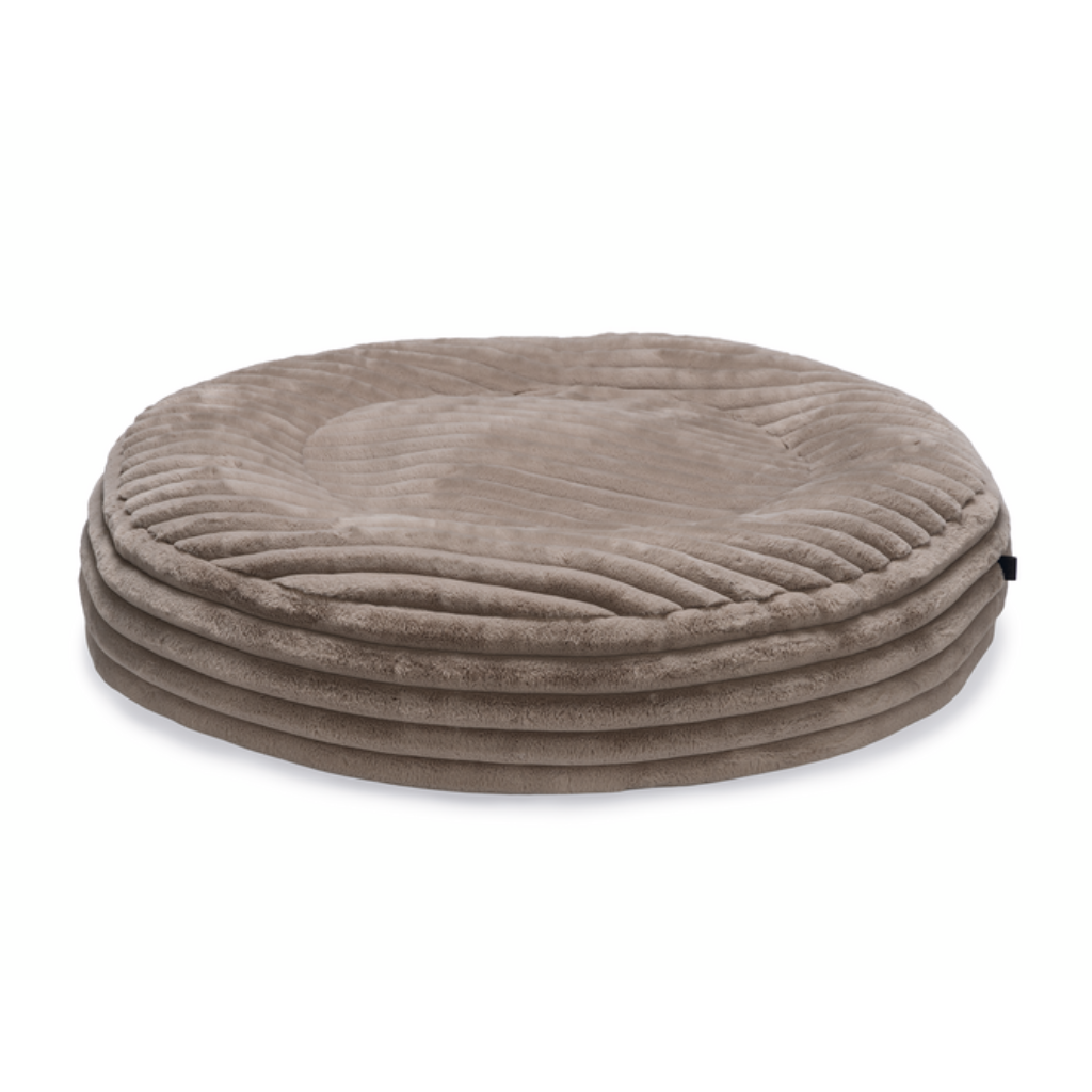 Designed by Lotte Ribkussen Reza rond beige 95 cm